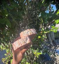 Load image into Gallery viewer, AHA Berry Renewal 